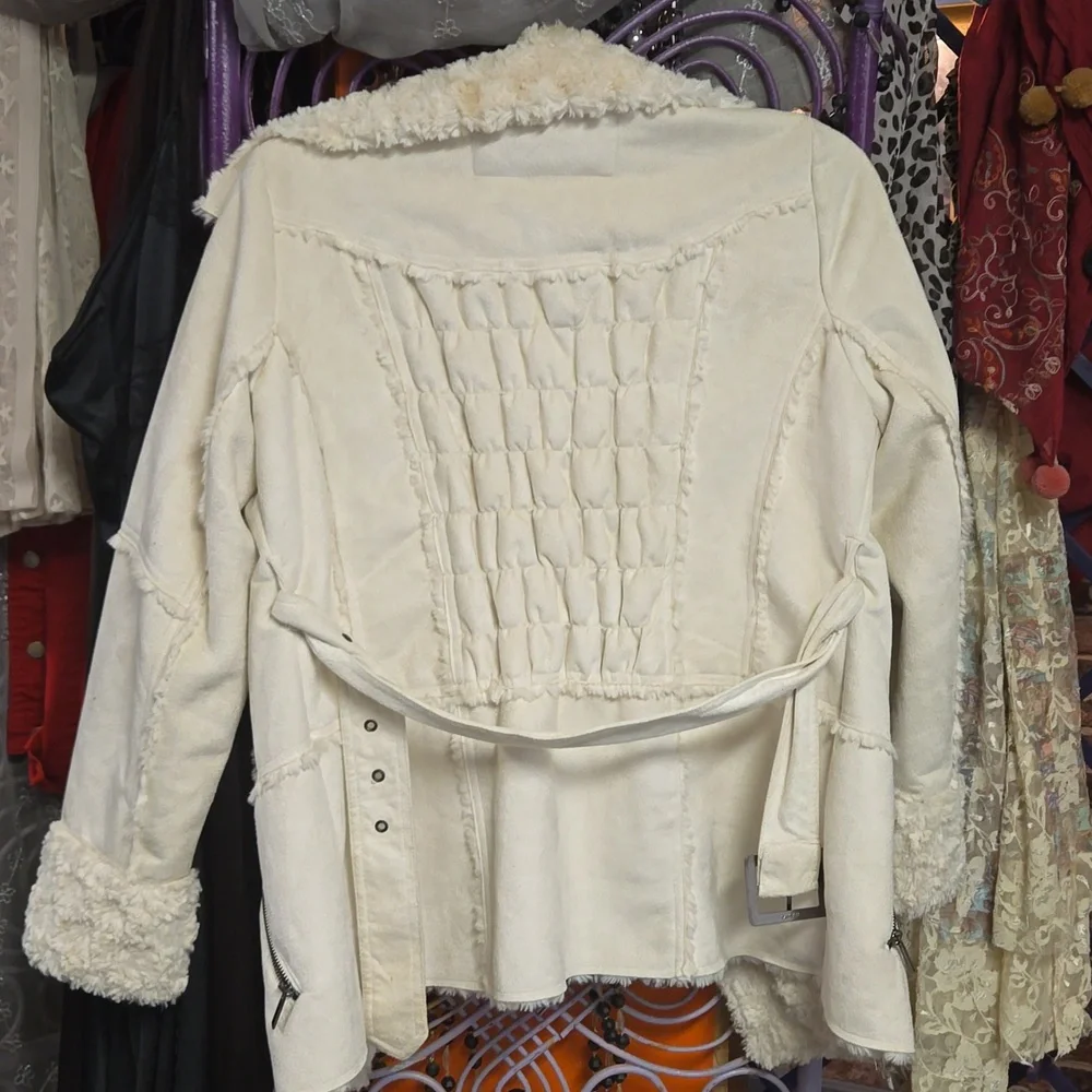 Fall jacket - Picture 3 of 3